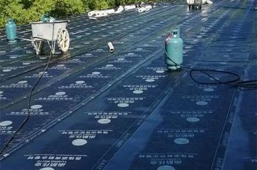 湖南吉首大學舊屋面防水維修改造項目